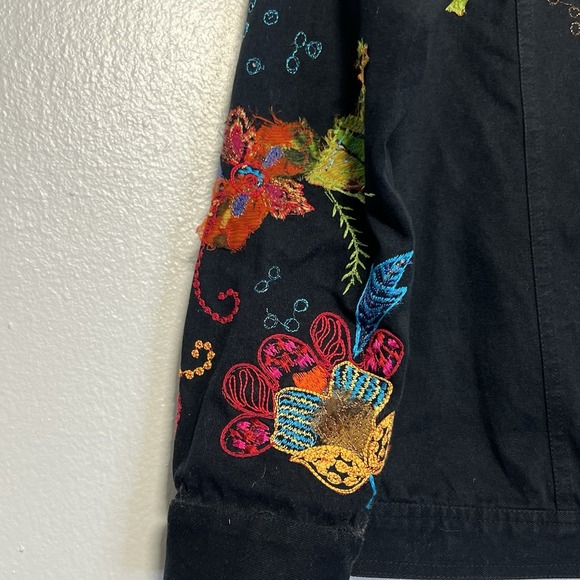 LAURA ASHLEY Black Denim Floral Embroidered Colorful Sz M Artsy Boho Art Teacher - Picture 5 of 8